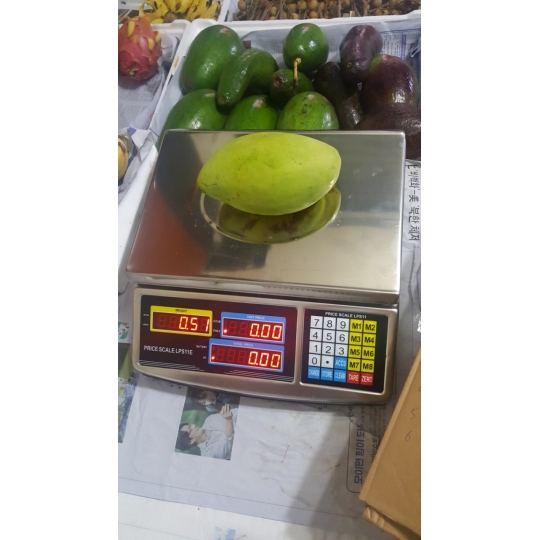Cân điện tử tính tiền 